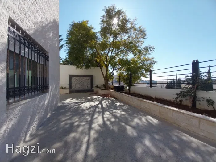 Villa for rent in khalda 