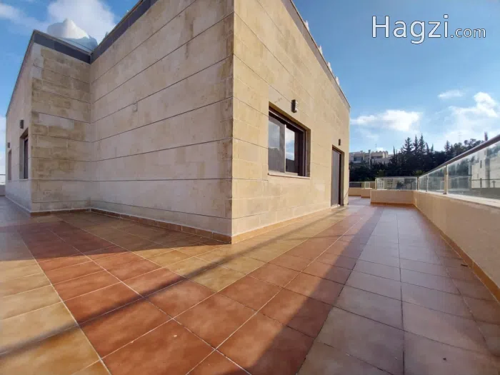 Unfurnished Apartment to Rent 300sqm