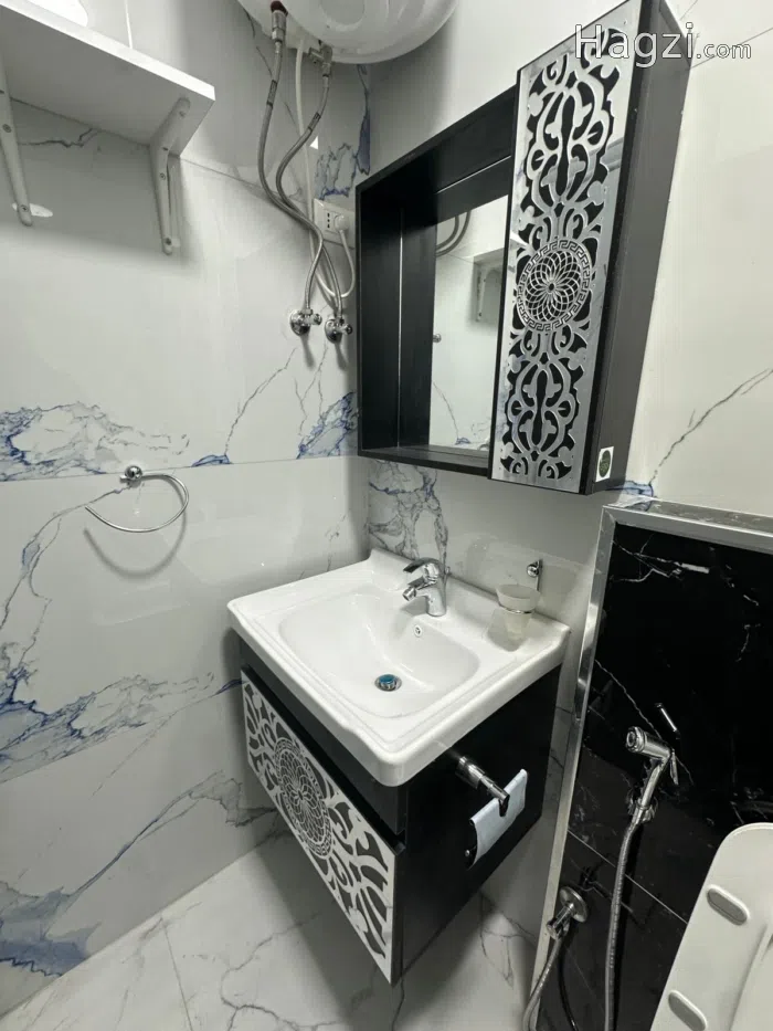 Furnished Rooftop for rent Um Uthaina - Secondary Image 2