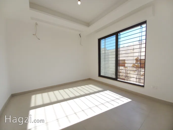Unfurnished Apartment For Rent In Um Al Summaq - Secondary Image 1