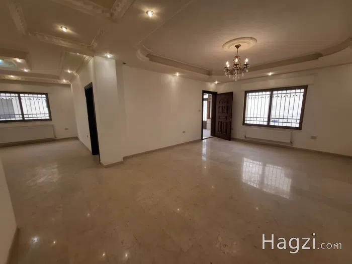 Unfurnished Apartment to Sale 
