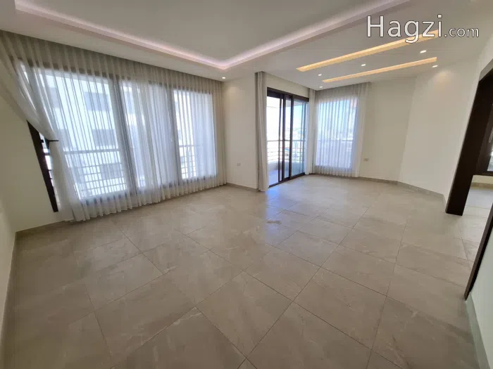 Semi-Furnished apartment to Rent - Secondary Image 3