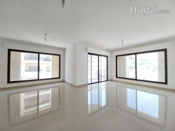 Apartment for rent  in airport road 