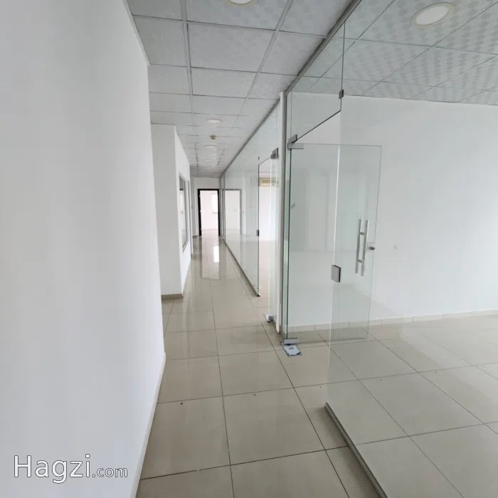 Office For rent in Mecca St (401) - Secondary Image 1