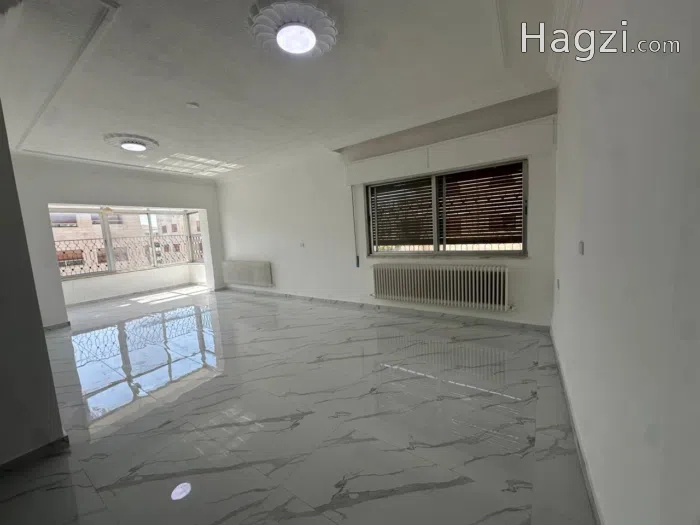 Unfurnished apartment for rent in Swefiyeh - Secondary Image 2