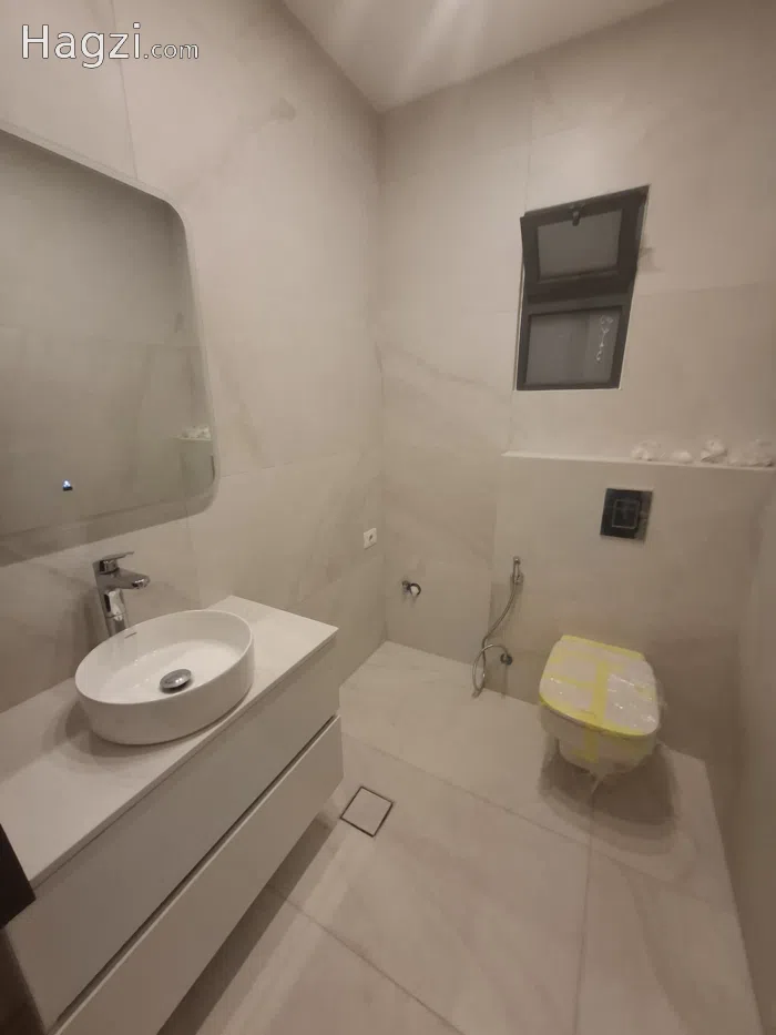 Unfurnished apartment for sale - Secondary Image 2