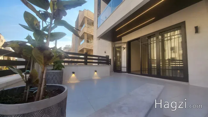 Apartment for sale in Um Uthaina - Secondary Image 1