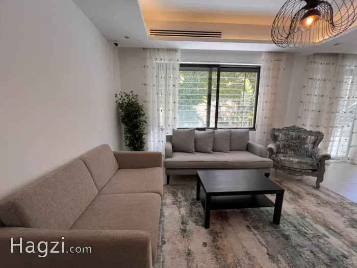 Spacious Furnished 3-Bedroom Apartment in Prime Location (210 m²) - Secondary Image 2