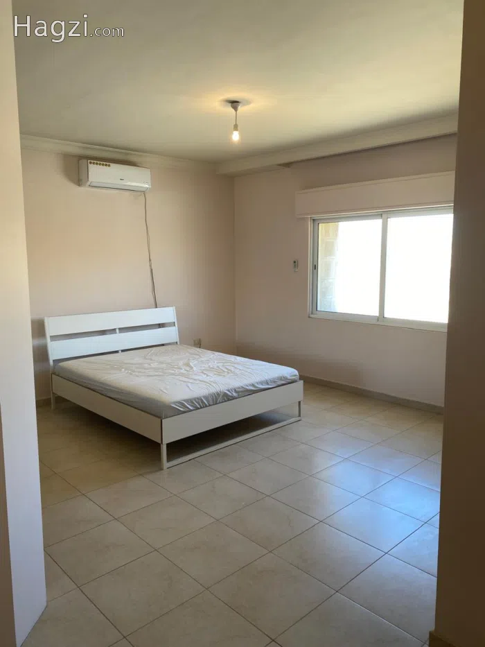 Unfurnished apartment for rent in Deir Ghbar Unfurnished apartment for rent in Deir Ghbar