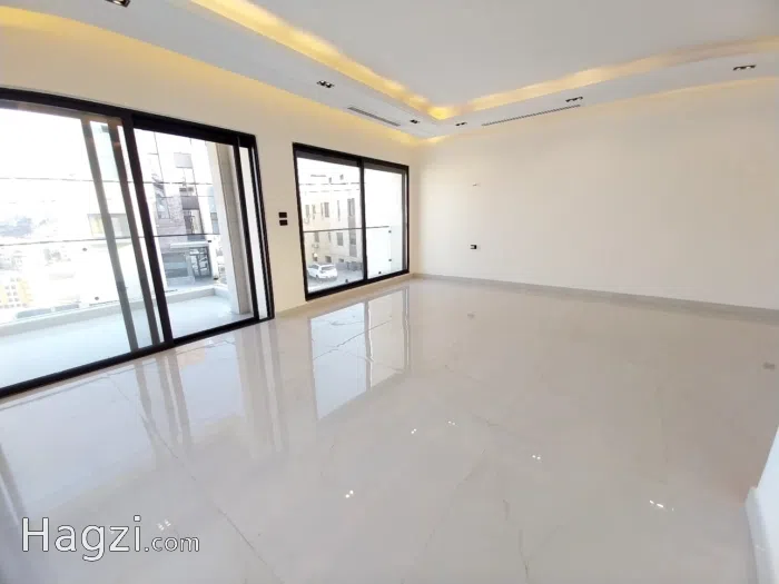 Unfurnished apartment for sale 