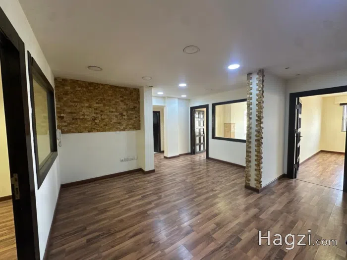 125 Sqm Office for rent in Mecca street 