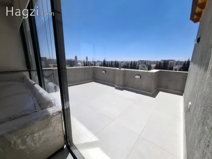 Furnished Roof  to Rent  - Secondary Image 1