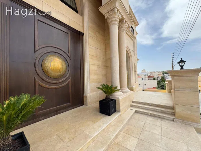 Luxury Semi-Detached Villa for sale - Secondary Image 2