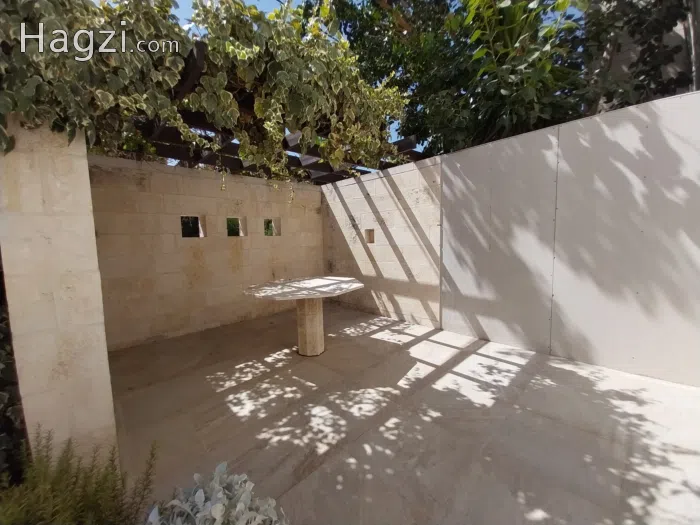 Villa  for rent in abdoun  - Secondary Image 1