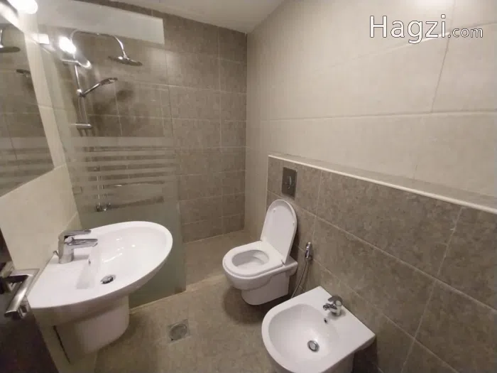 Unfurnished apartment to Rent  - Secondary Image 3