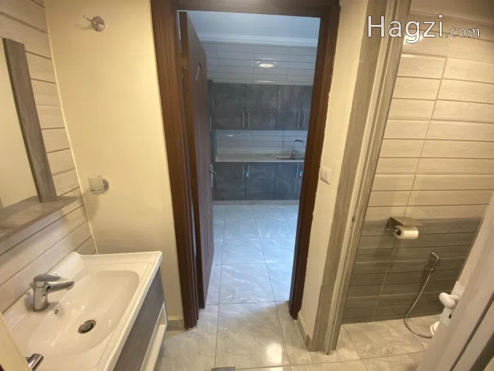 Unfurnished Apartment For Rent In Al Swefiyeh - Secondary Image 3