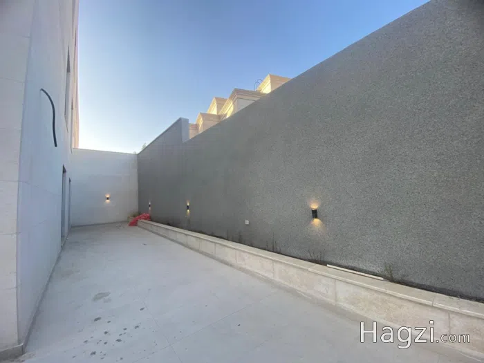 Apartment For Rent in Dabouq - Secondary Image 3