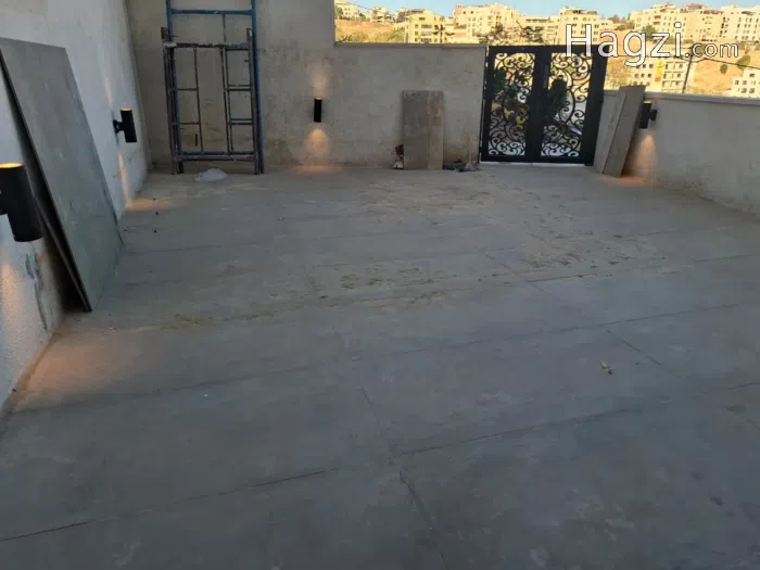 Unfurnished apartment for sale 