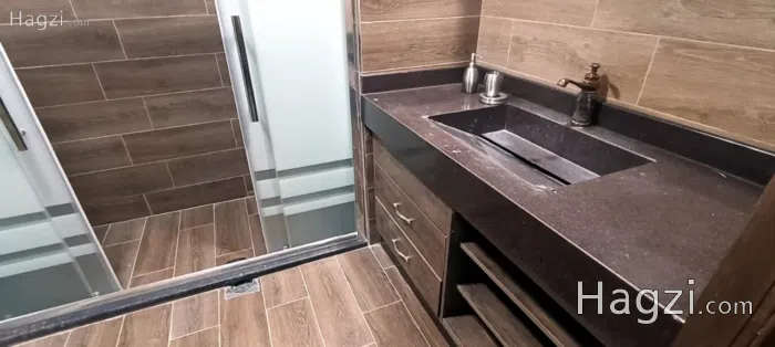 Furnished studio in Al Abdali