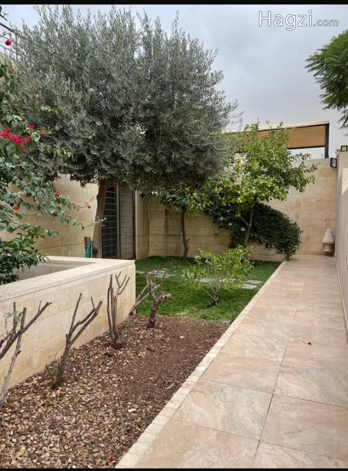 Furnished Apartment to Rent - Secondary Image 2
