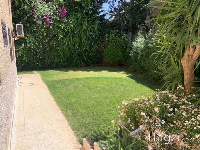 Three bedroom apartment for rent in Abdoun