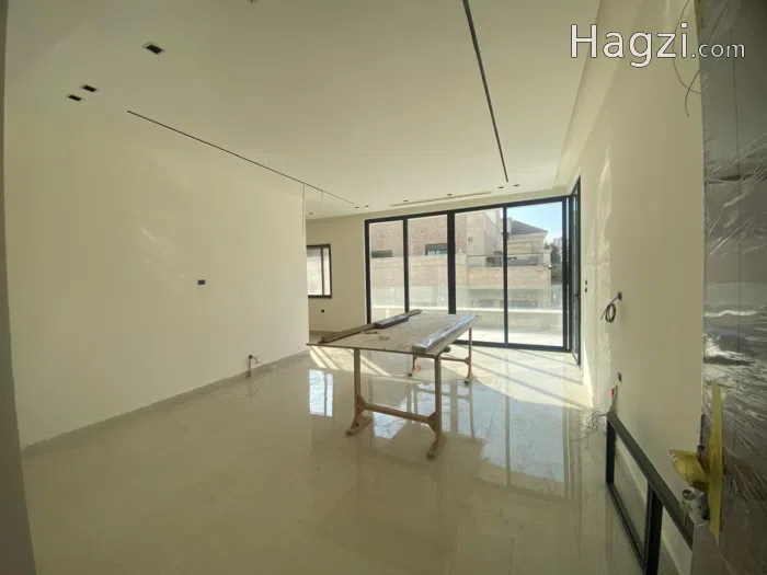 Apartment for Sale - Secondary Image 3
