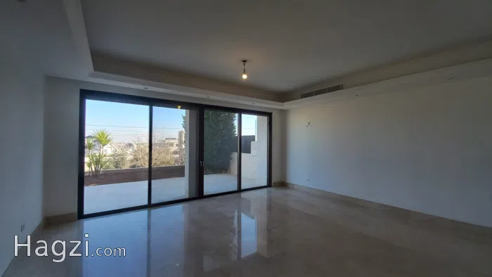 Luxury Villa for Sale In alThuir - Secondary Image 2