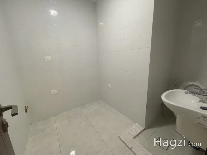 Apartment for rent in Deir Ghbar - Secondary Image 3