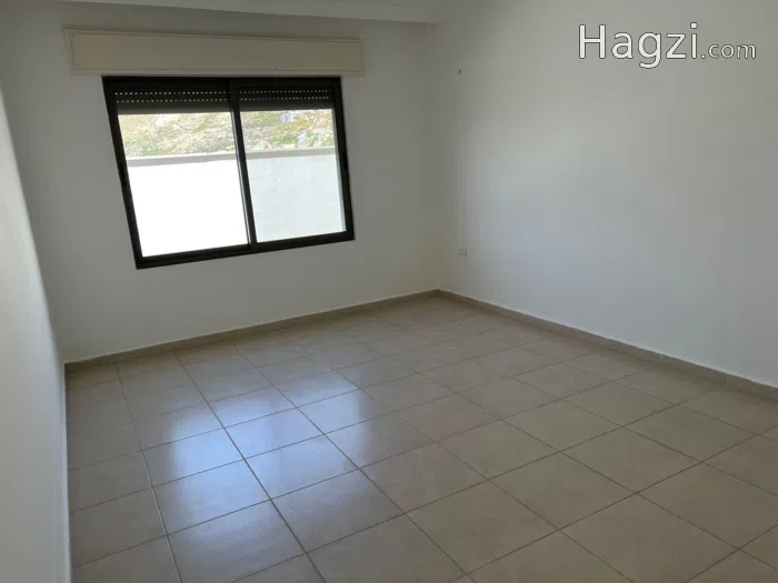 Unfurnished apartment to Rent - Secondary Image 3