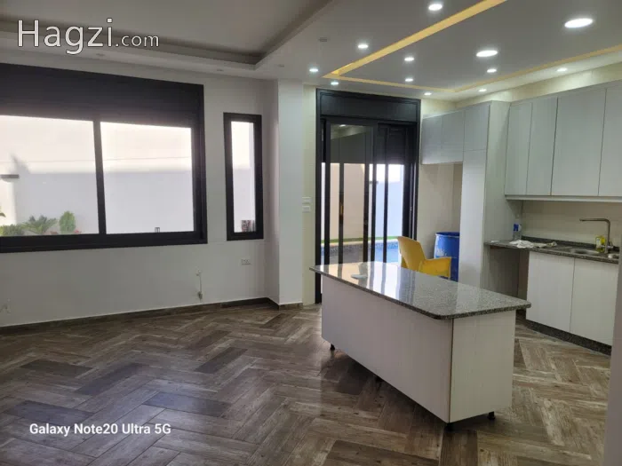 Unfurnished apartment  ( part of villa ) to Rent  - Secondary Image 3