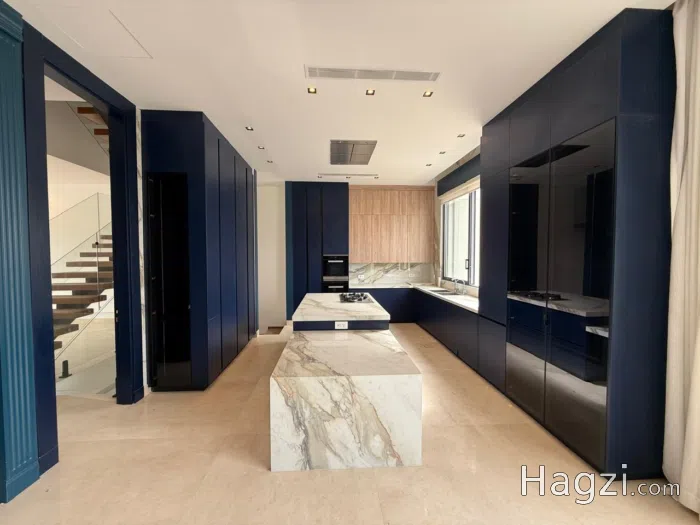 Villa for sale in Dabouq