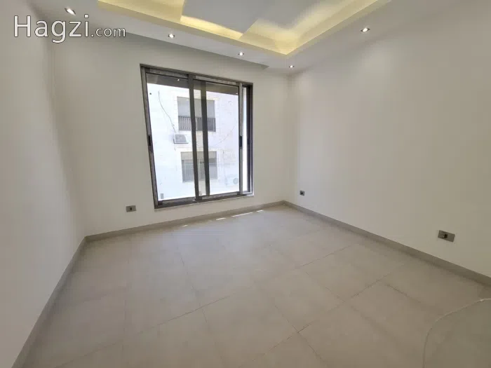 Unfurnished apartment to Rent