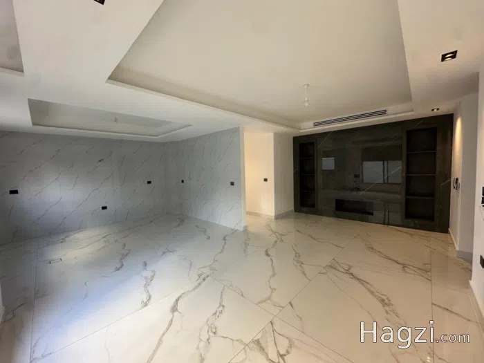 Apartment for Sale in 4th Circle - Secondary Image 3