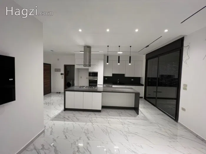 Semi-furnished apartment to Rent