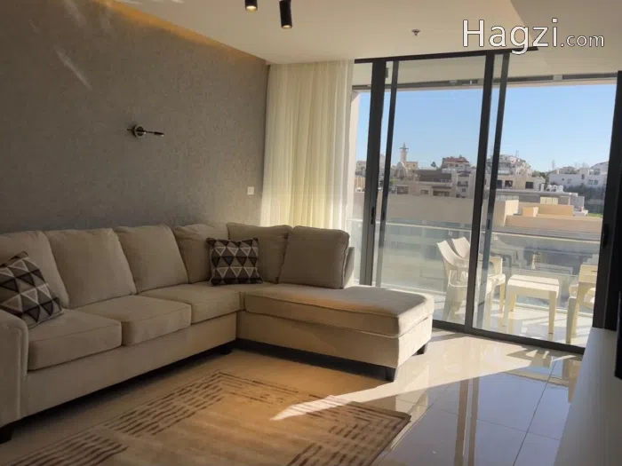 Modern Living Two Bedroom Apartment - Secondary Image 2