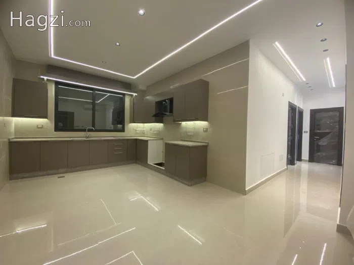 Unfurnished apartment for rent  - Secondary Image 3