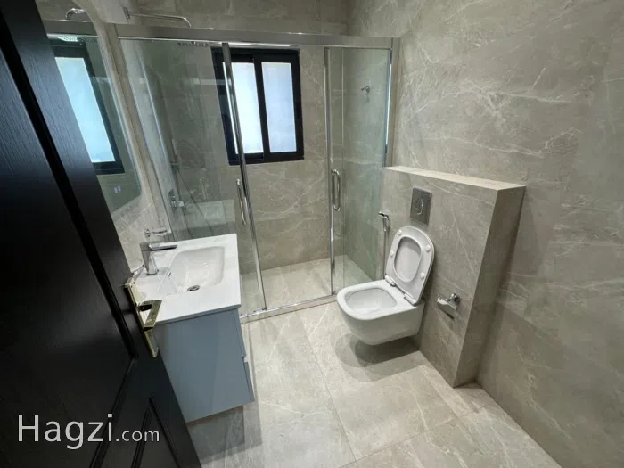 Furnished apartment for rent in Deir Ghbar - Secondary Image 2
