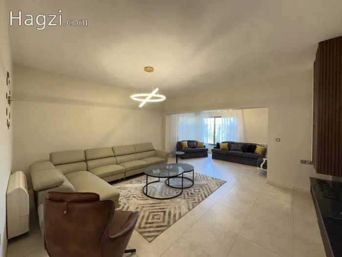 Not Furnished Apartment to Rent 320sqm