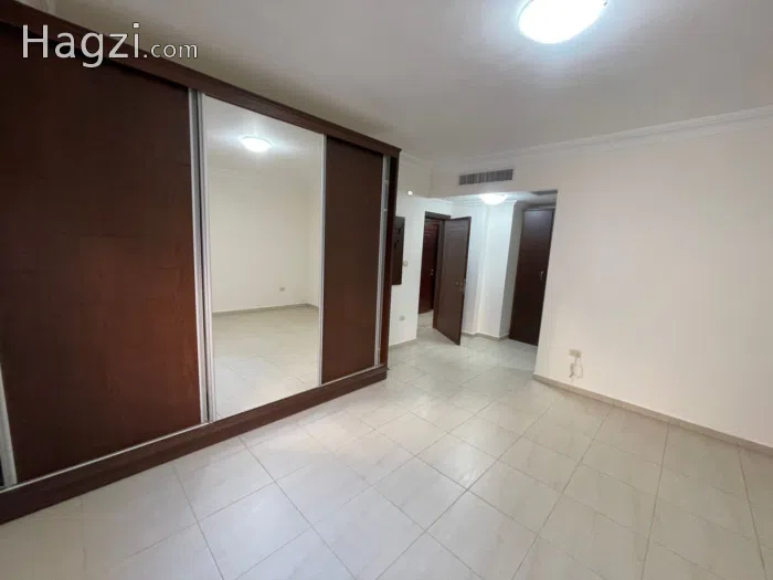Apartment for rent in Deir Ghbar - Secondary Image 3