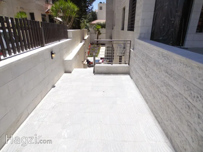 Unfurnished Apartment For Rent In Swefiyeh Unfurnished Apartment For Rent In Swefiyeh