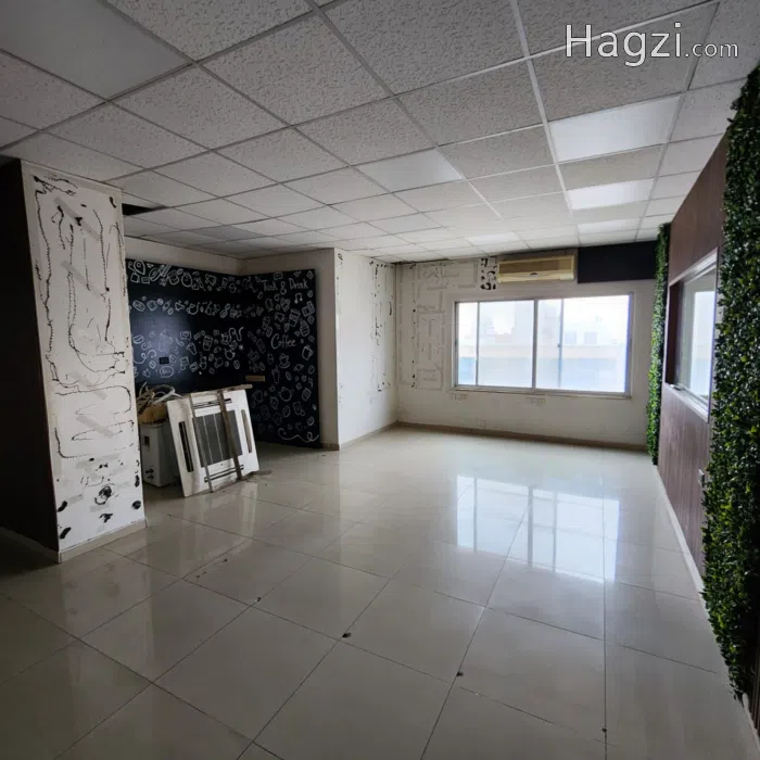 Office For rent in Mecca St (503) - Secondary Image 1