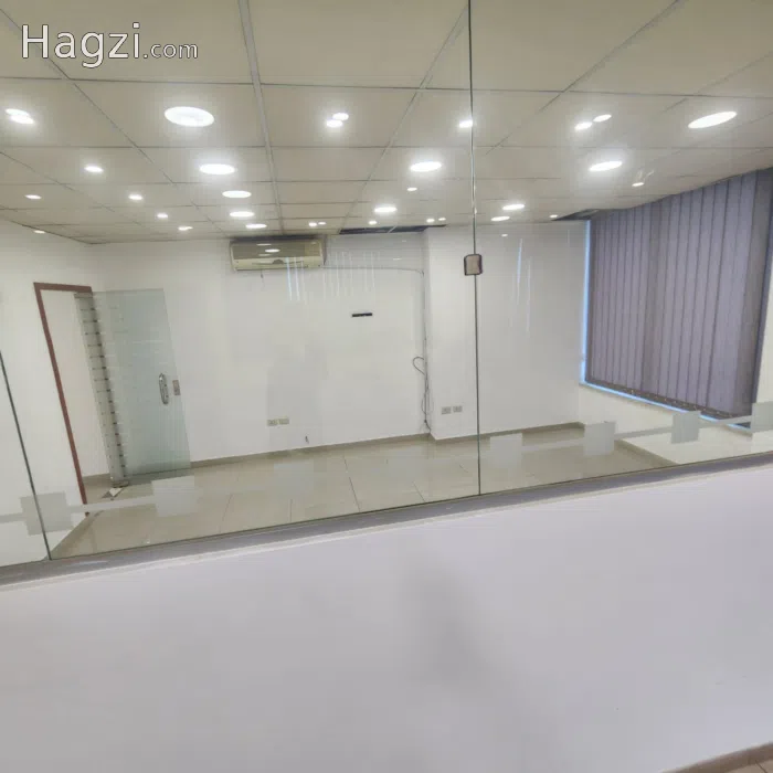 Office For rent in Mecca St (506) - Secondary Image 1