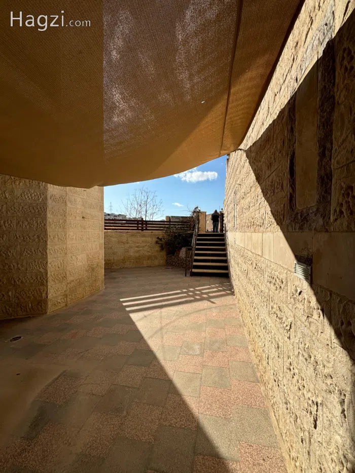 Unfurnished apartment for sale 