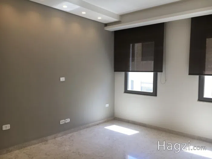 unfurnished apartment for sale - Secondary Image 1