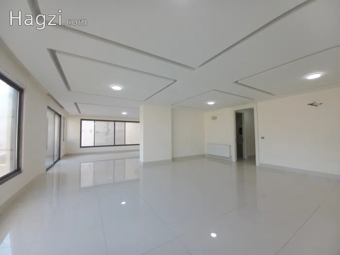 Not Furnished Apartment to Rent 290sqm