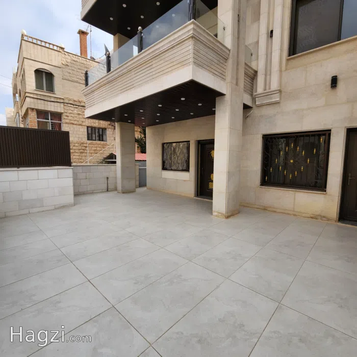 Unfurnished apartment for sale