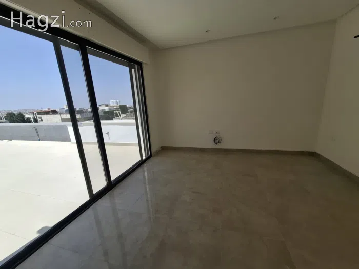 Unfurnished apartment to Rent  - Secondary Image 2