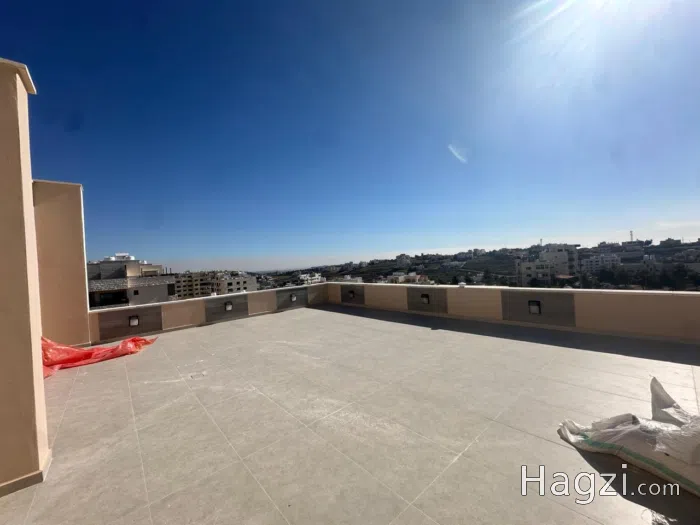 Last floor apartment & Roof for sale in Airport Road  - Secondary Image 1