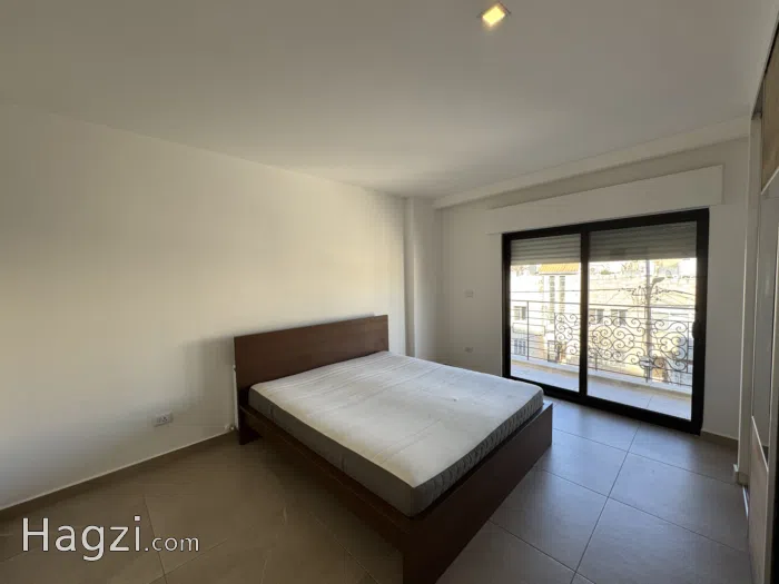 Three bedroom apartment for rent - Secondary Image 3
