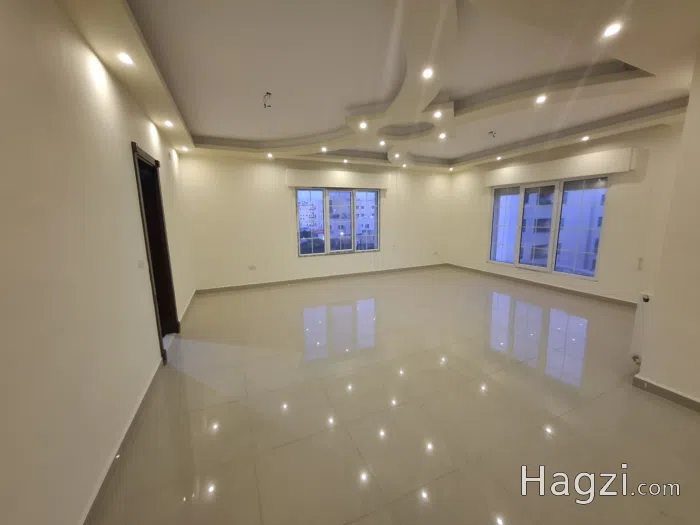 Unfurnished apartment to Rent 